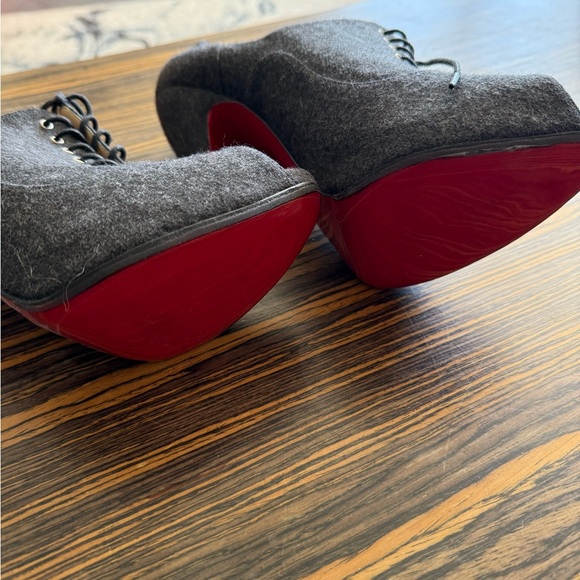 Christian Louboutin felt gray open toe bootie